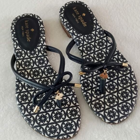 Kate Spade Bow Flip Flops Mystic Blue Gold Charm SZ 7 M Slip-On Thong Sandals - Picture 8 of 8
